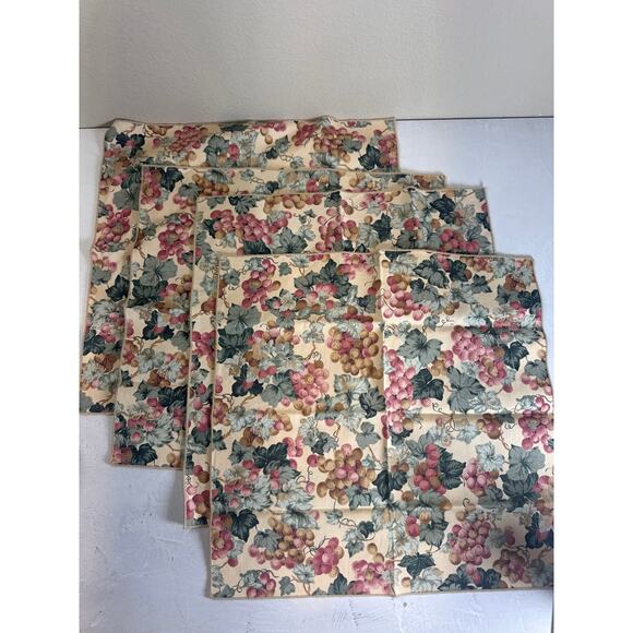 Vintage Grape Design Napkins - Set of Four - Excellent Condition 80s 90s‎ - Picture 3 of 5
